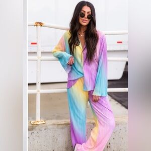 BNWT Dressed In Lala Long Sleeve Plissé Set in Rainbow Daydream (M)